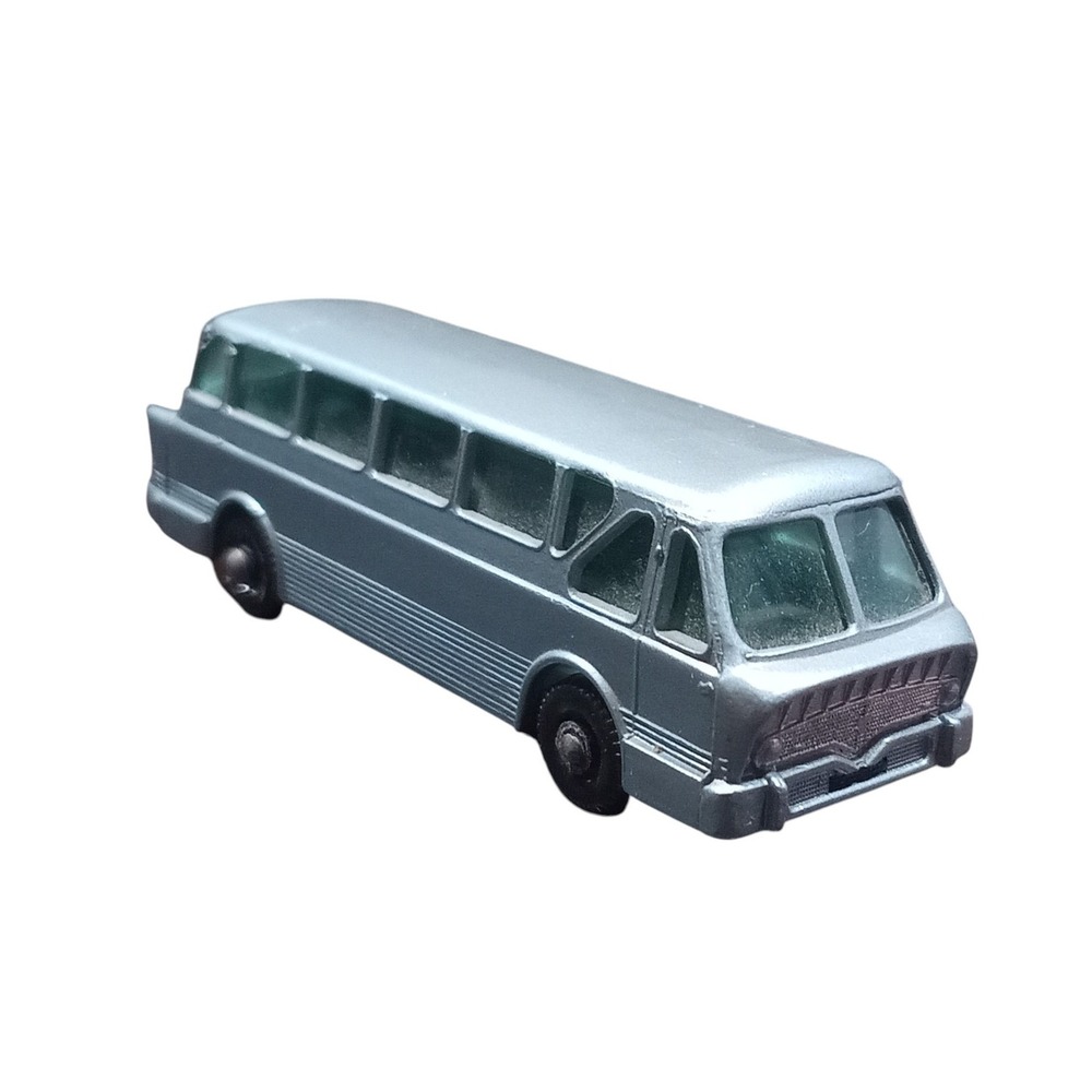 1961 Lesney Matchbox #40 Leyland Royal Tiger Coach Regular Wheels